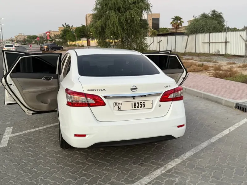 2016 نيسان سنترا in Dubai