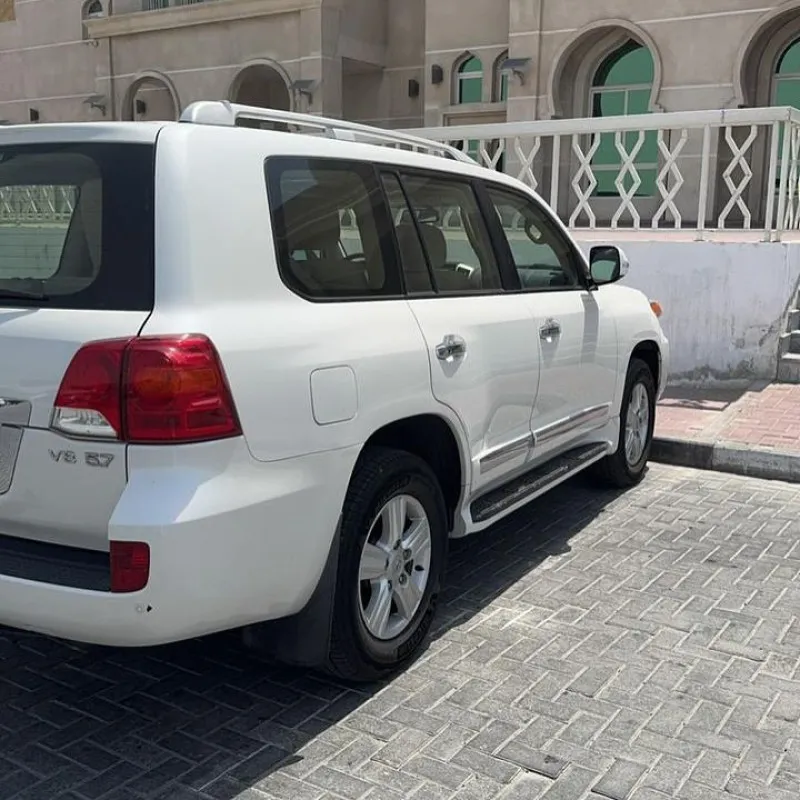 2015 Toyota Land Cruiser in Dubai