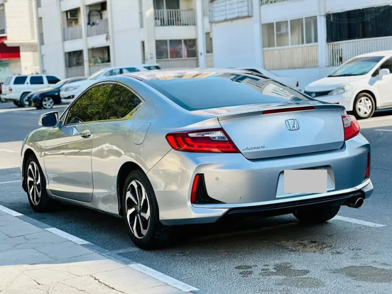 2016 Honda Accord in Dubai