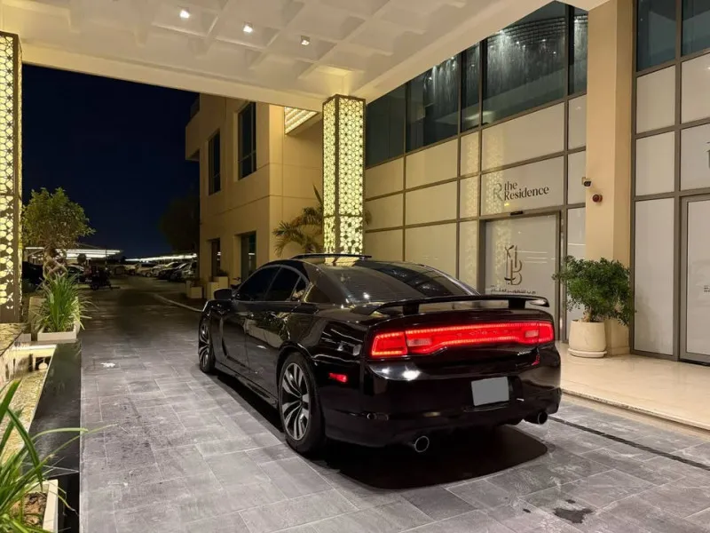 2011 دودج شارجر in Dubai