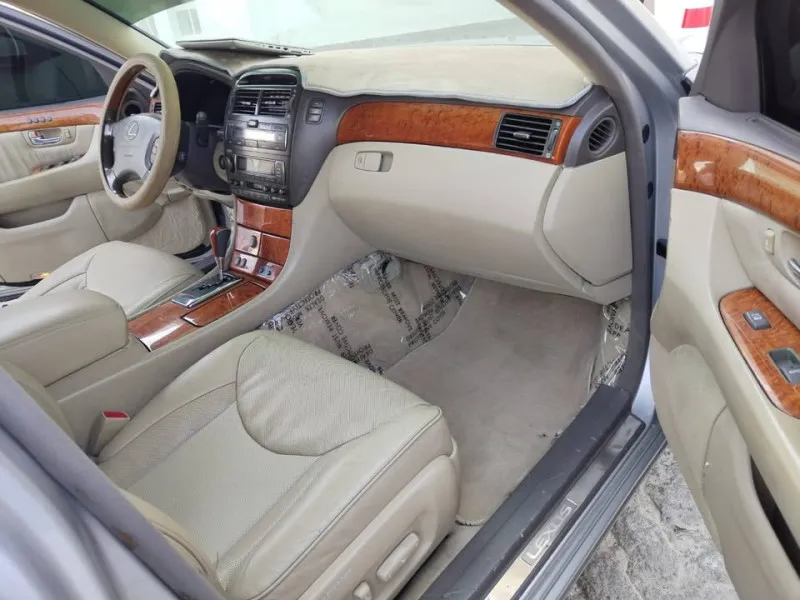 2005 Lexus LS 430 in Dubai