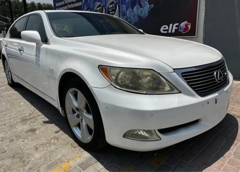 2009 لكزس آل آس ٤٦٠ in Dubai