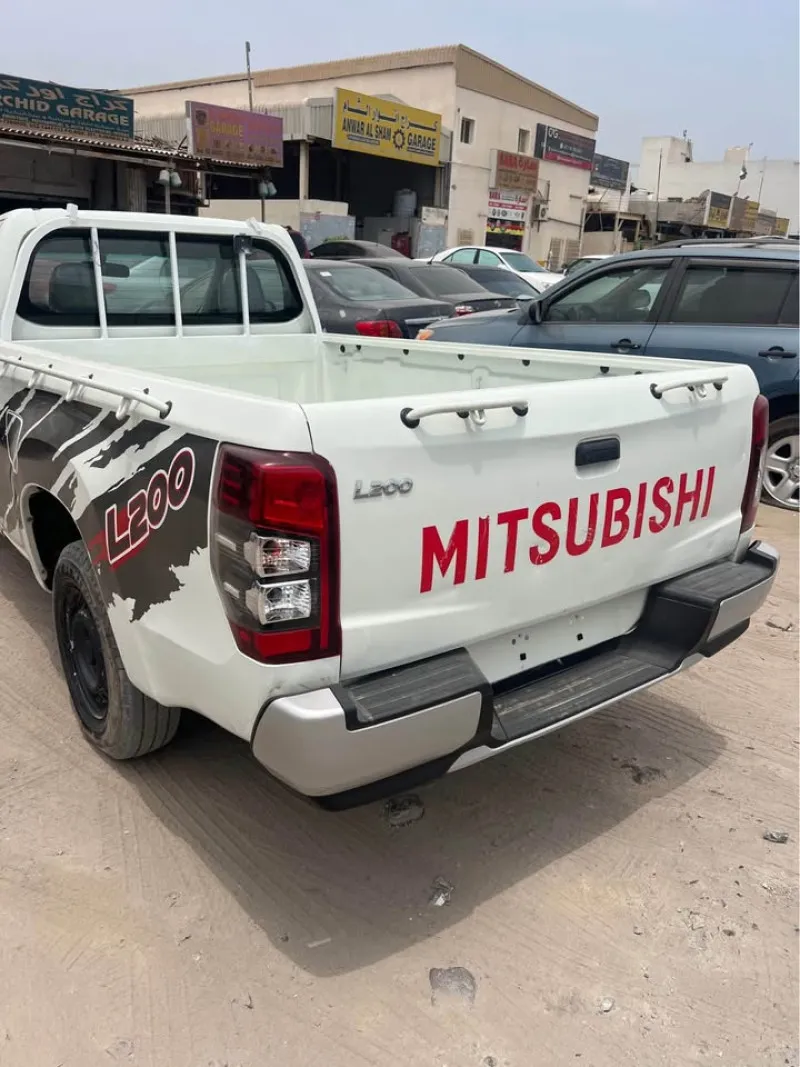 2018 Mitsubishi L200 in Dubai