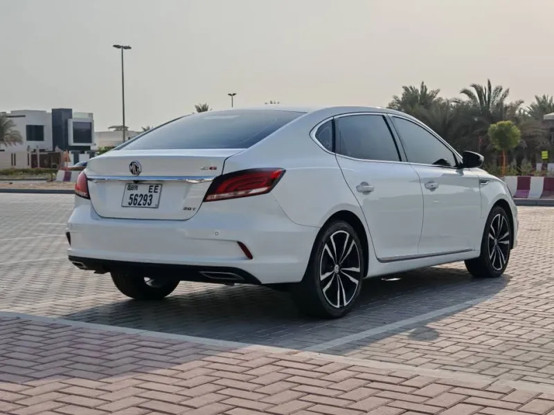 2022 ام جي 6 in Dubai