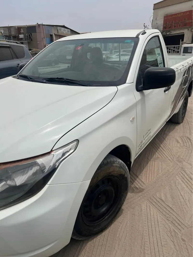 2018 Mitsubishi L200 in Dubai