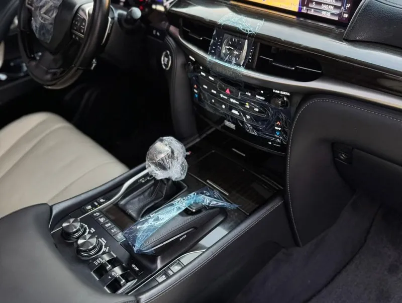 2017 Lexus LX 570 in Dubai