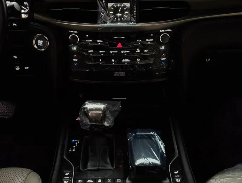 2017 Lexus LX 570 in Dubai