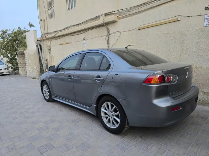 2016 ميتسوبيشي لانسر in Dubai