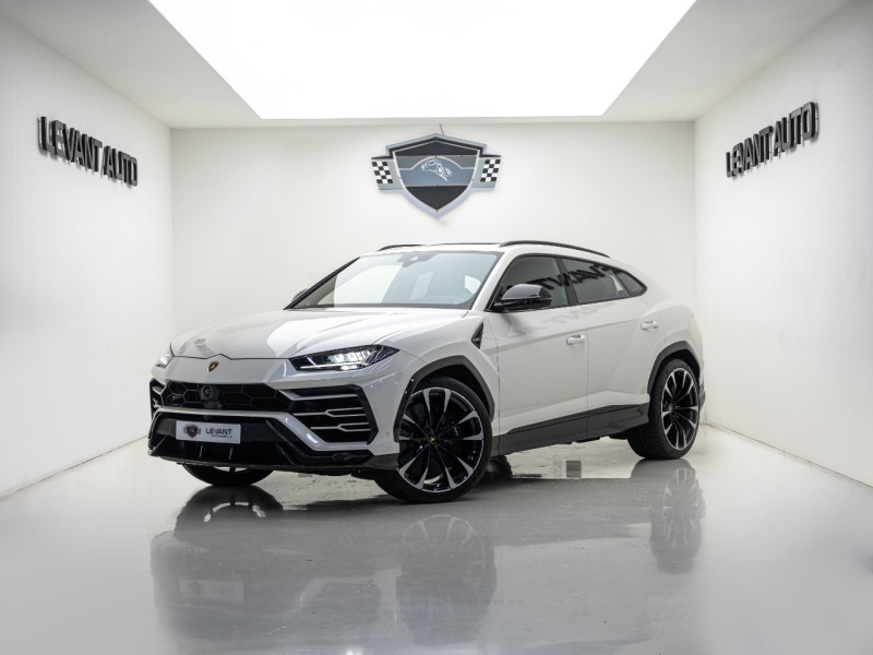 2022 Lamborghini URUS