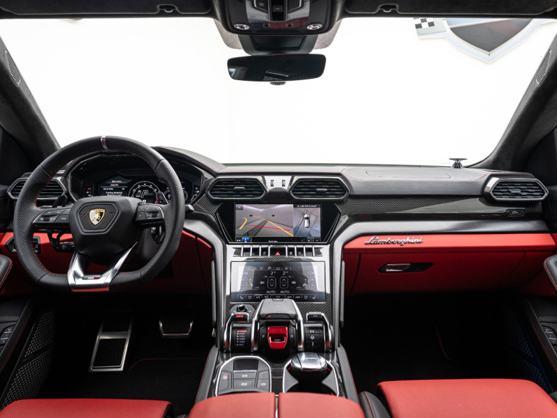 2022 Lamborghini URUS