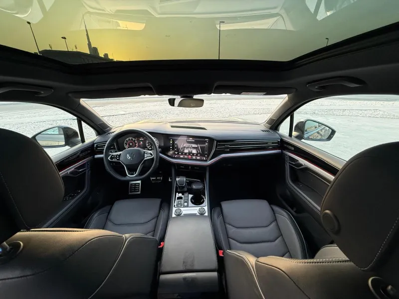 2022 Volkswagen Touareg in Dubai