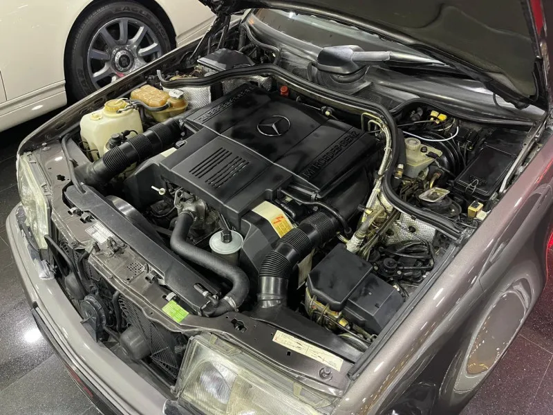1992 Mercedes-Benz E-Class in Dubai