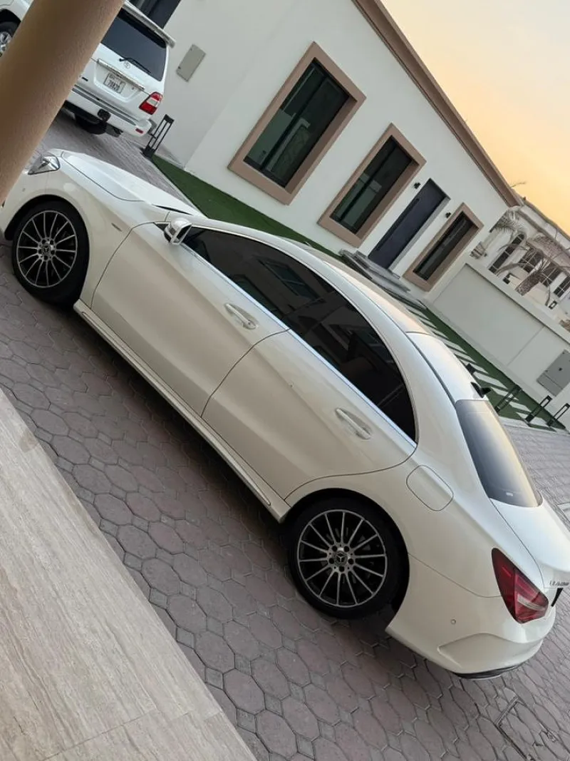 2018 مرسيدس-بنز سي ال اي in Dubai