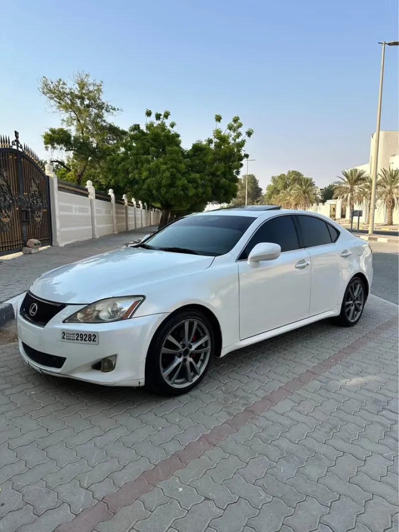 2007 Lexus IS in Dubai