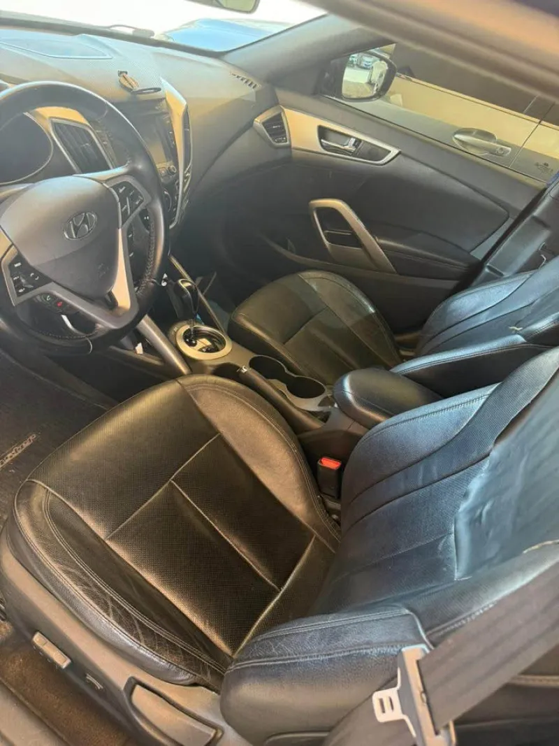 2016 Hyundai Veloster in Dubai