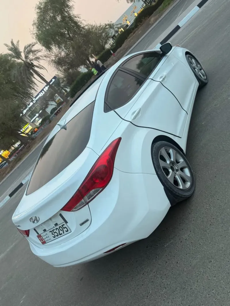 2014 Hyundai Elentra in Dubai