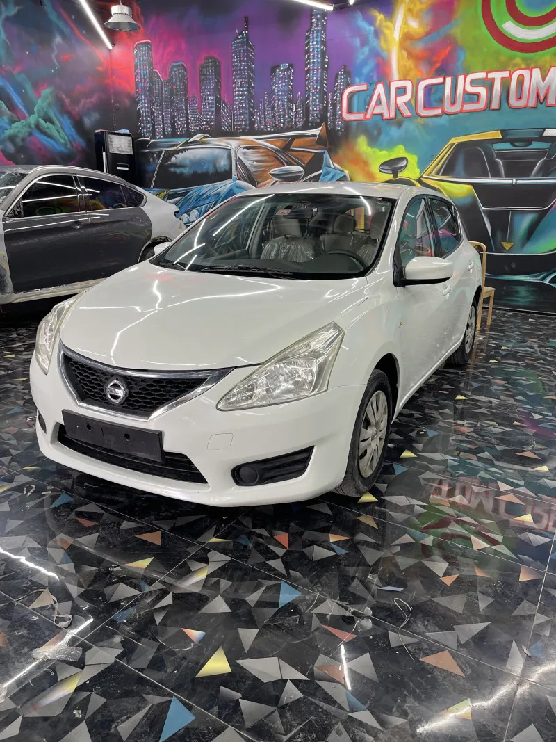 2016 Nissan Tiida in Dubai