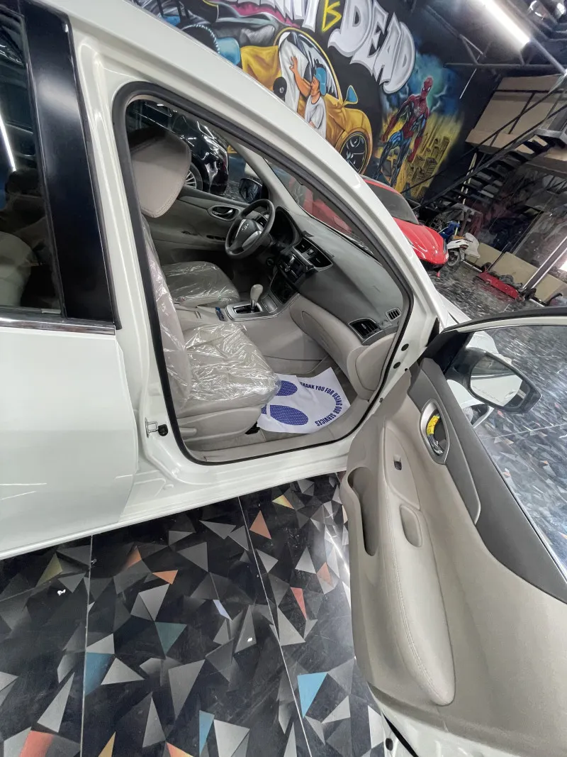 2016 Nissan Tiida in Dubai