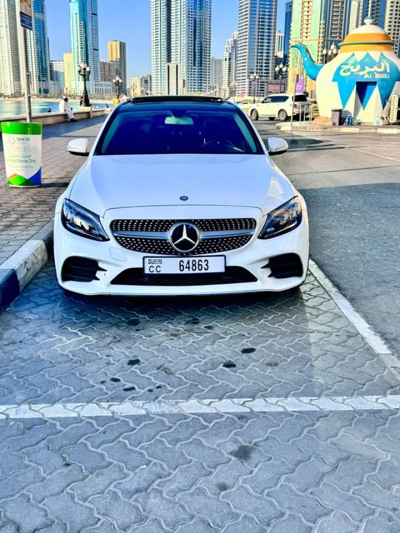 2015 مرسيدس-بنز آلفئة - C in Dubai