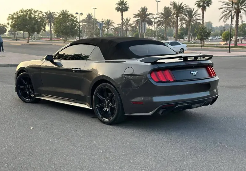 2017 فورد موستانج in Dubai