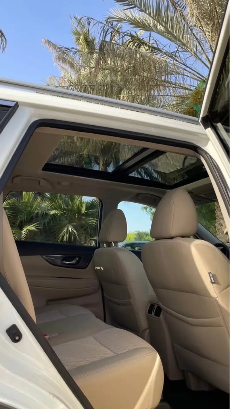 2017 Nissan Rogue in Dubai