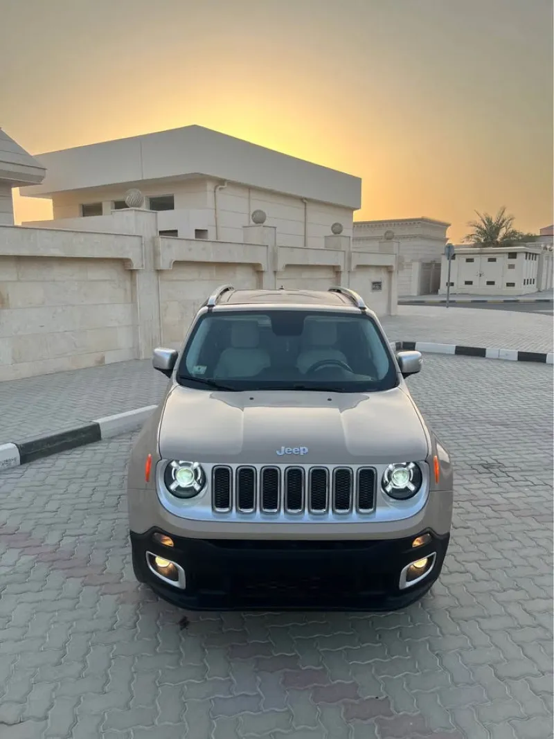 2016 جييب رينجيد in Dubai