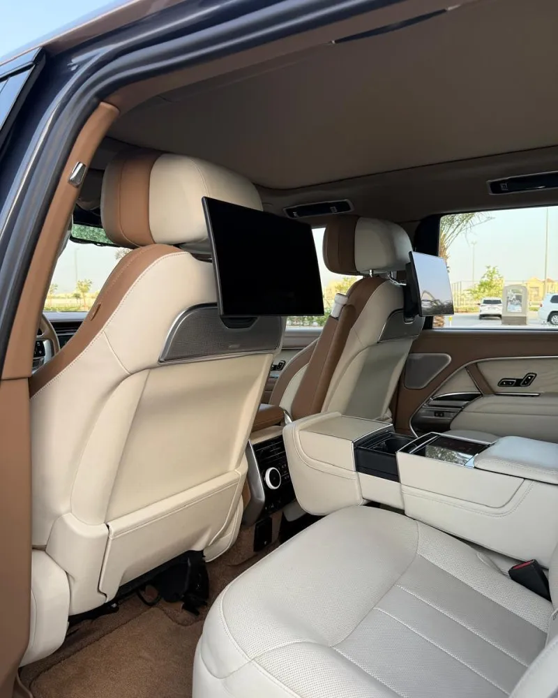 2023 Land Rover Range Rover in Dubai