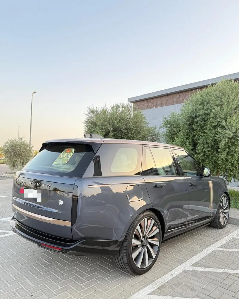 2023 Land Rover Range Rover in Dubai
