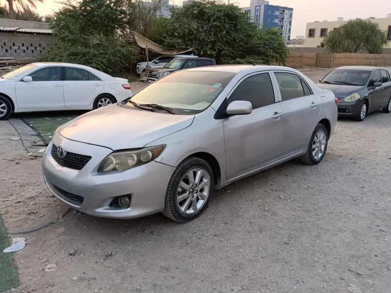 2010 تويوتا كورولا in Dubai