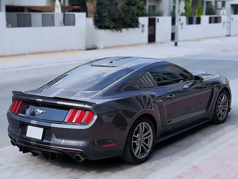 2016 فورد موستانج in Dubai