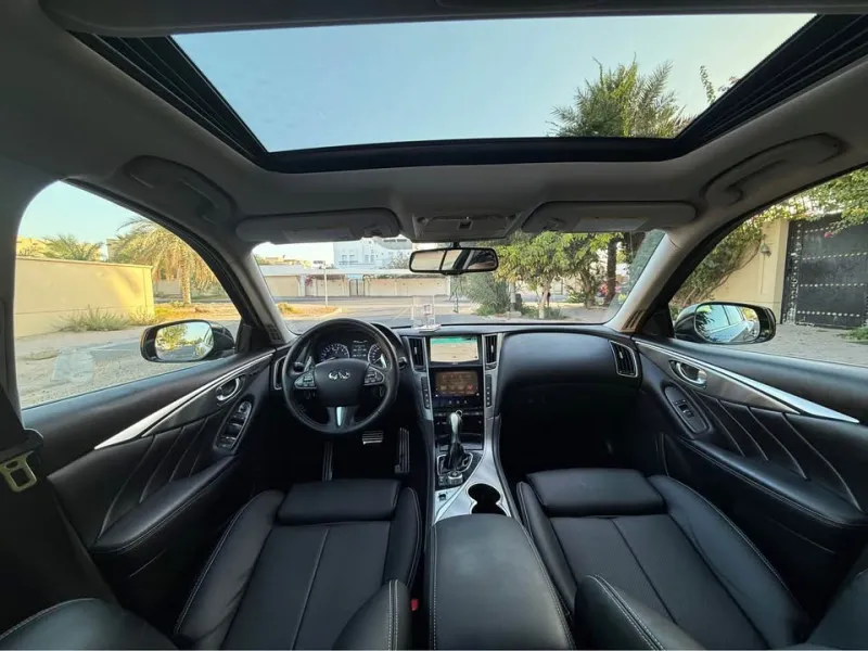 2016 Infiniti Q50 in Dubai