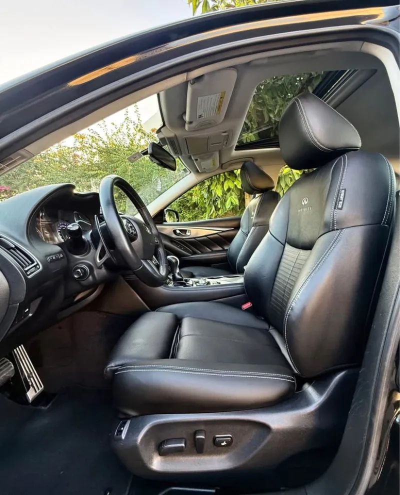2016 Infiniti Q50 in Dubai