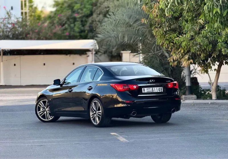 2016 Infiniti Q50 in Dubai