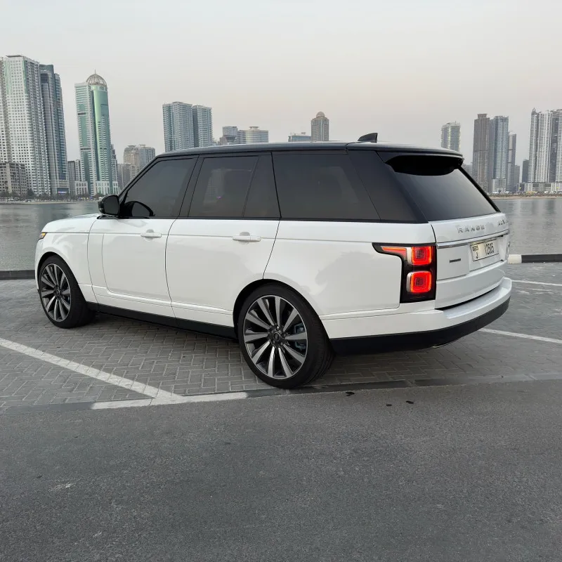 2019 لاند روفر رينج روفر in Dubai