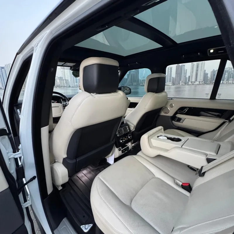 2019 لاند روفر رينج روفر in Dubai