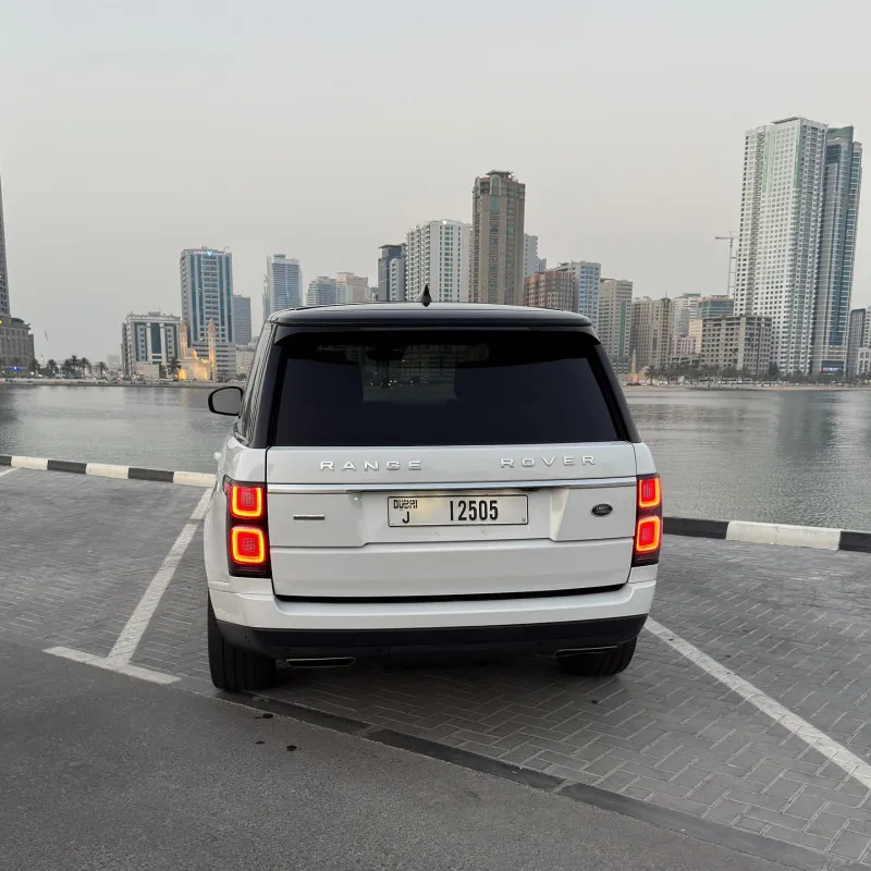 2019 لاند روفر رينج روفر in Dubai