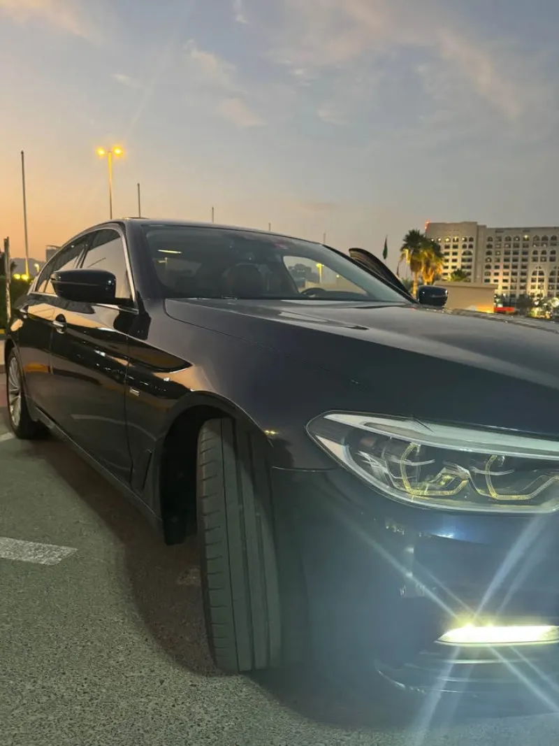 2019 بي أم دابليو الفئة - 5 in Dubai
