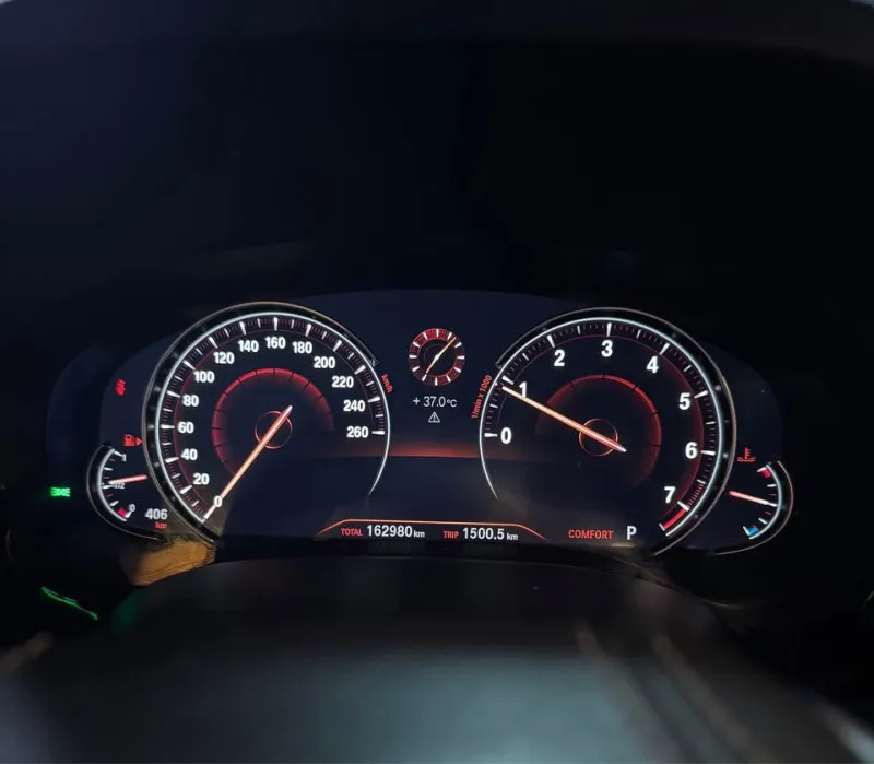 2019 بي أم دابليو الفئة - 5 in Dubai