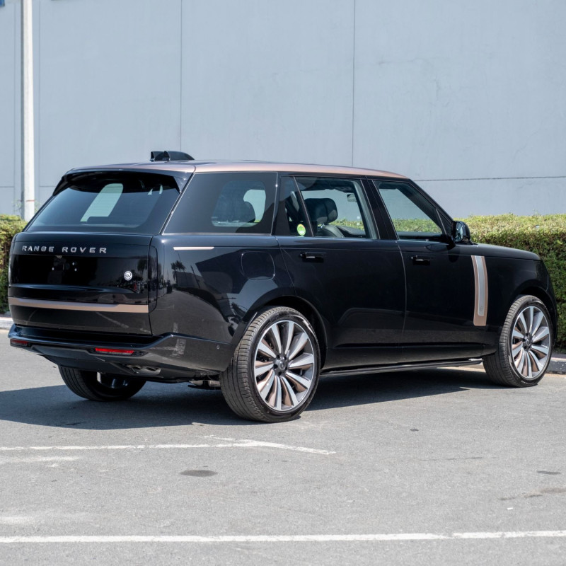 2023 Land Rover Range Rover in dubai
