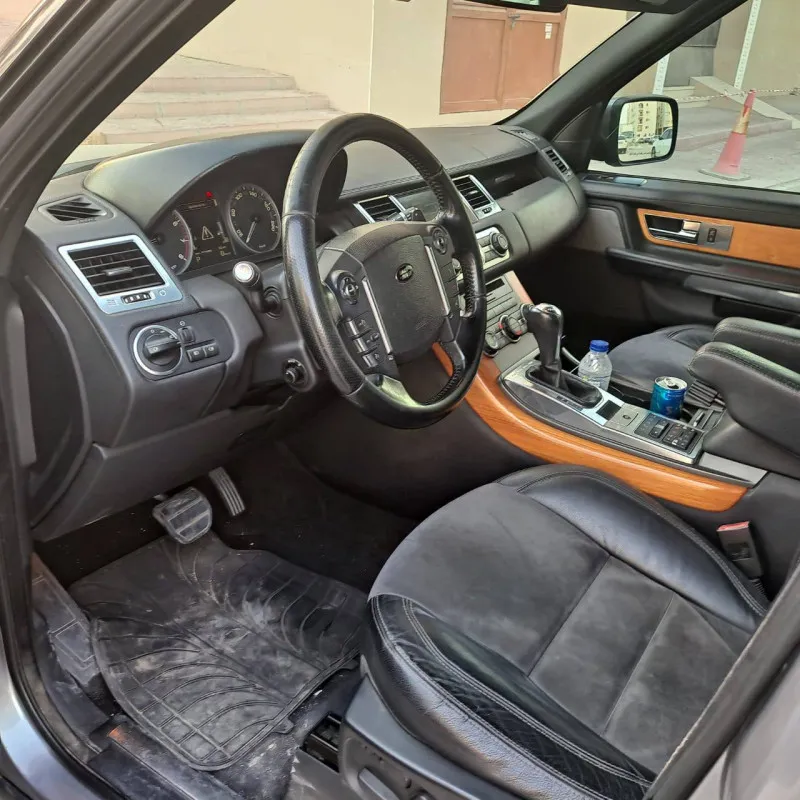 2012 Land Rover Range Rover Sport in Dubai
