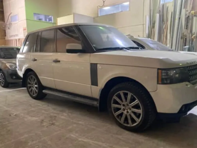 2010 Land Rover Range Rover in Dubai