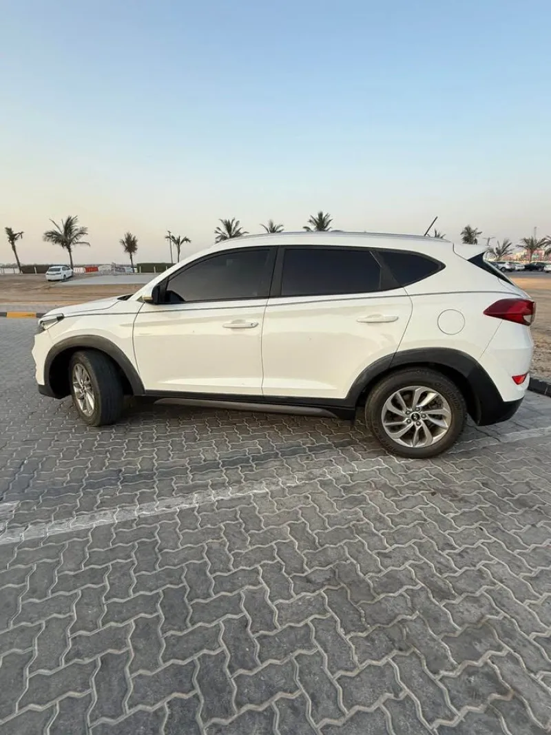 2016 هيونداي توسان in Dubai