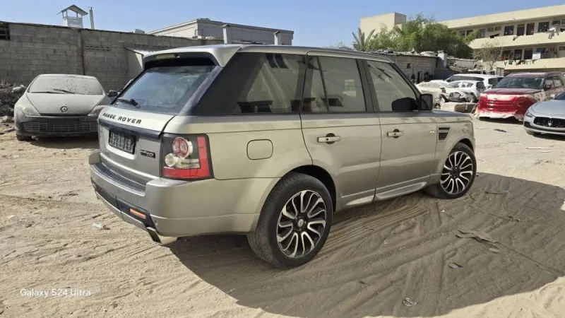 2010 Land Rover Range Rover Sport in Dubai