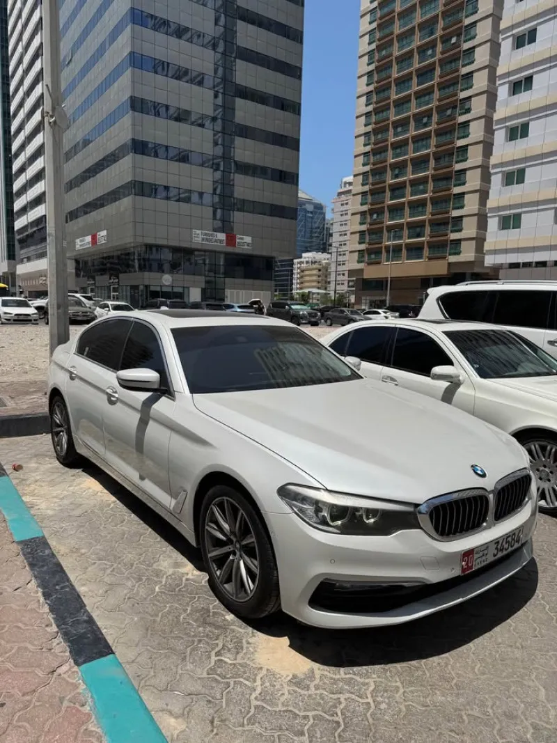 2018 بي أم دابليو الفئة - 5 in Dubai