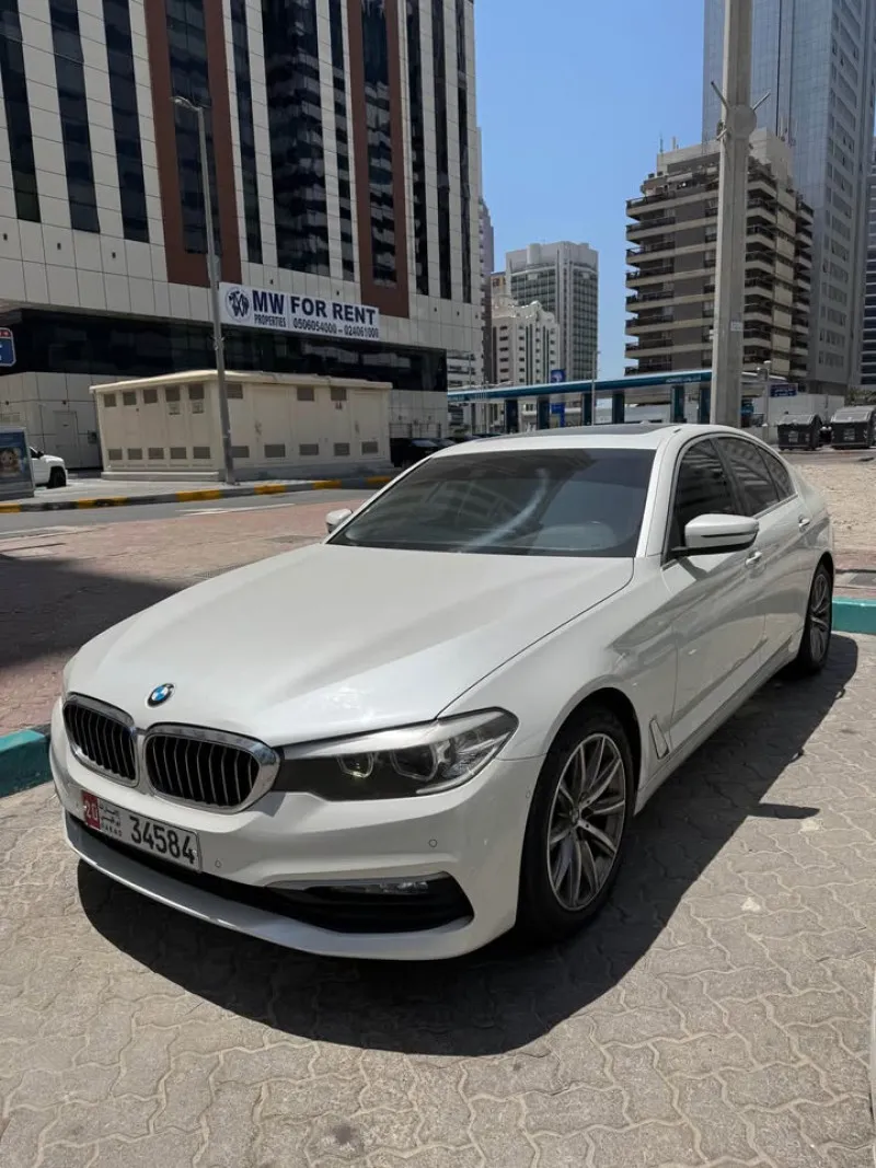 2018 بي أم دابليو الفئة - 5 in Dubai