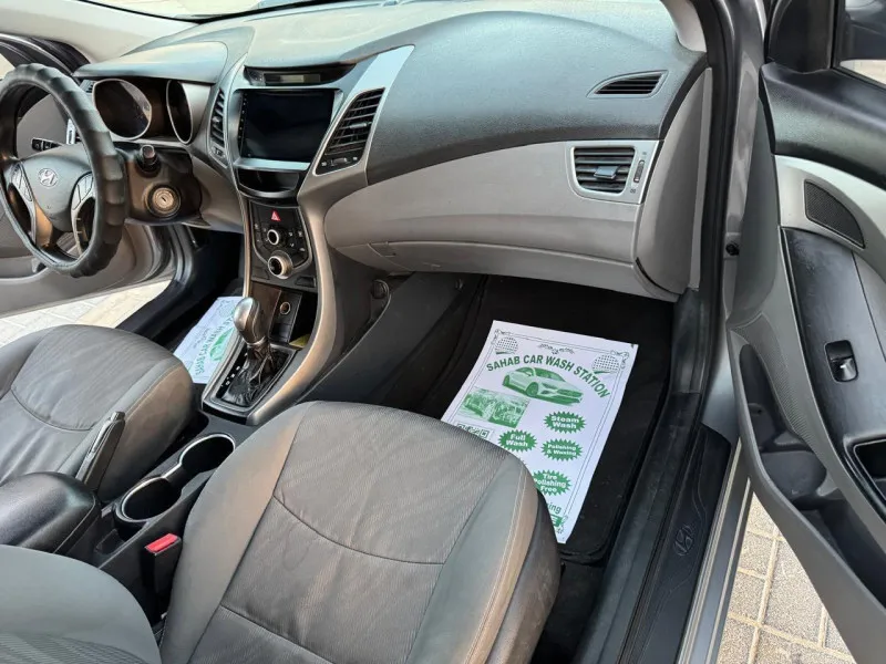 2016 Hyundai Elentra in Dubai