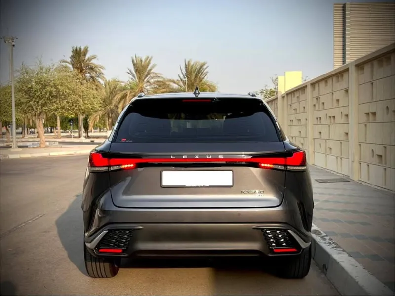 2023 لكزس ار آكس in Dubai