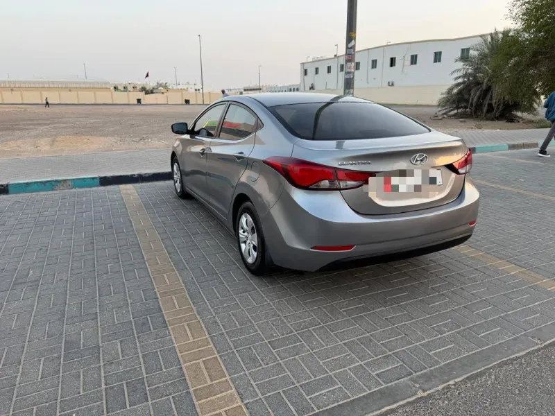 2016 Hyundai Elentra in Dubai