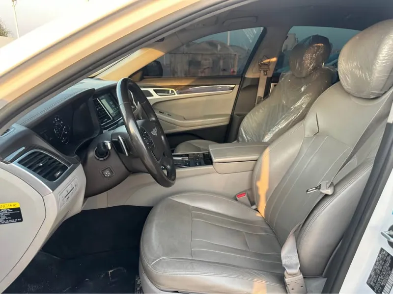 2015 Genesis G80 in Dubai