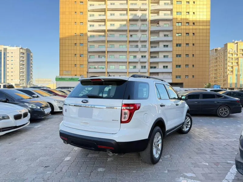 2015 فورد اكسبلورر in Dubai